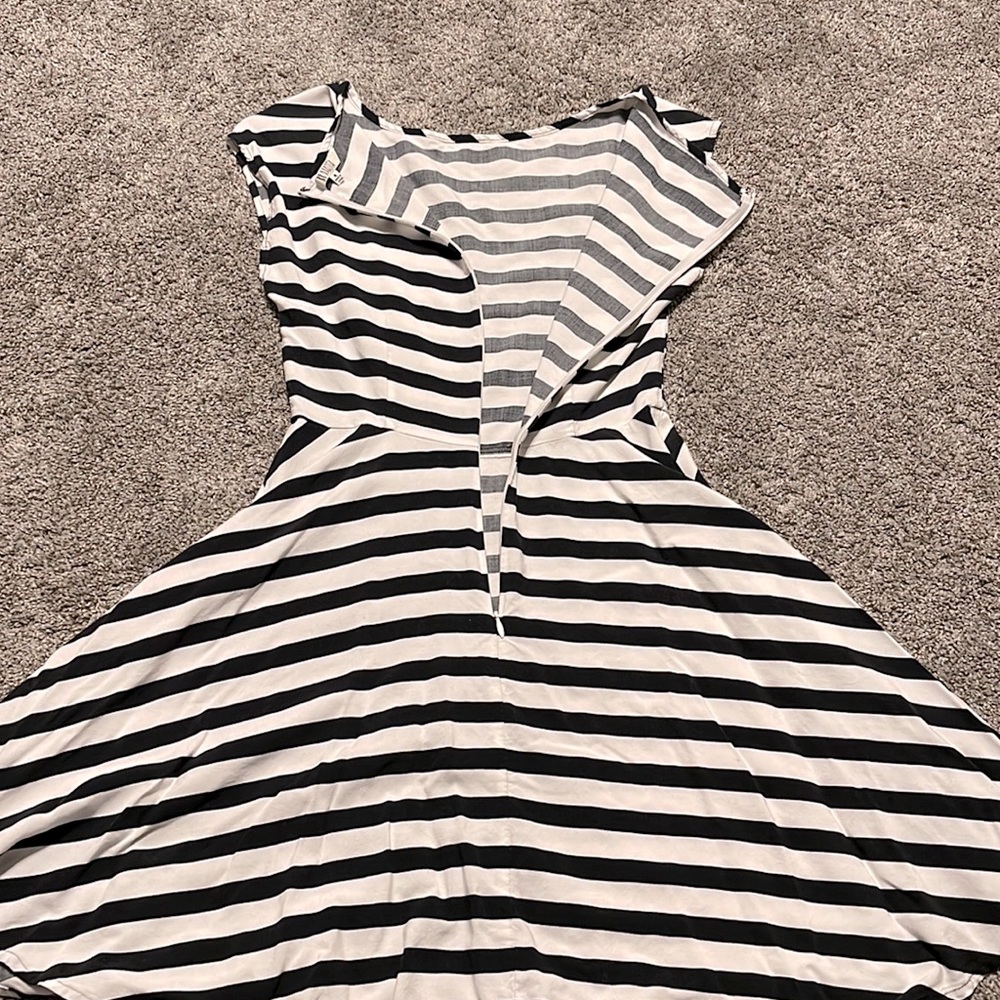 BB Dakota Striped Short Dress - Picture 7 of 12